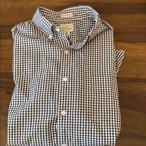 Men’s J Crew slim untucked gingham button down